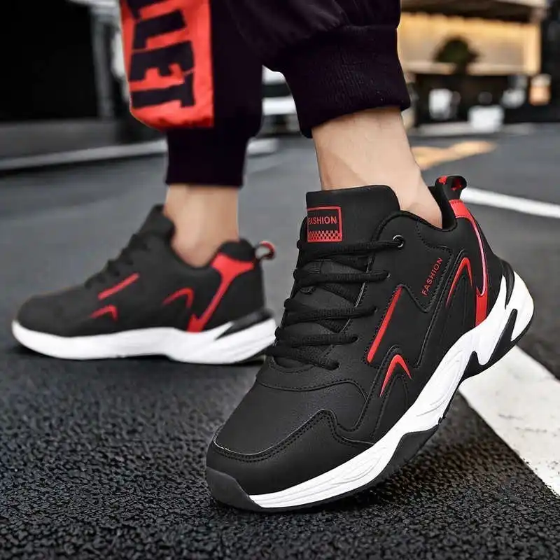 Scarpe da ginnastica da palest - Tech Office Outfits Men recensione e prezzo